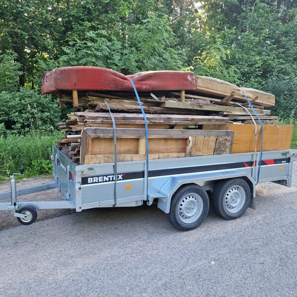 Veco mēbeļu demontāža un izvešana